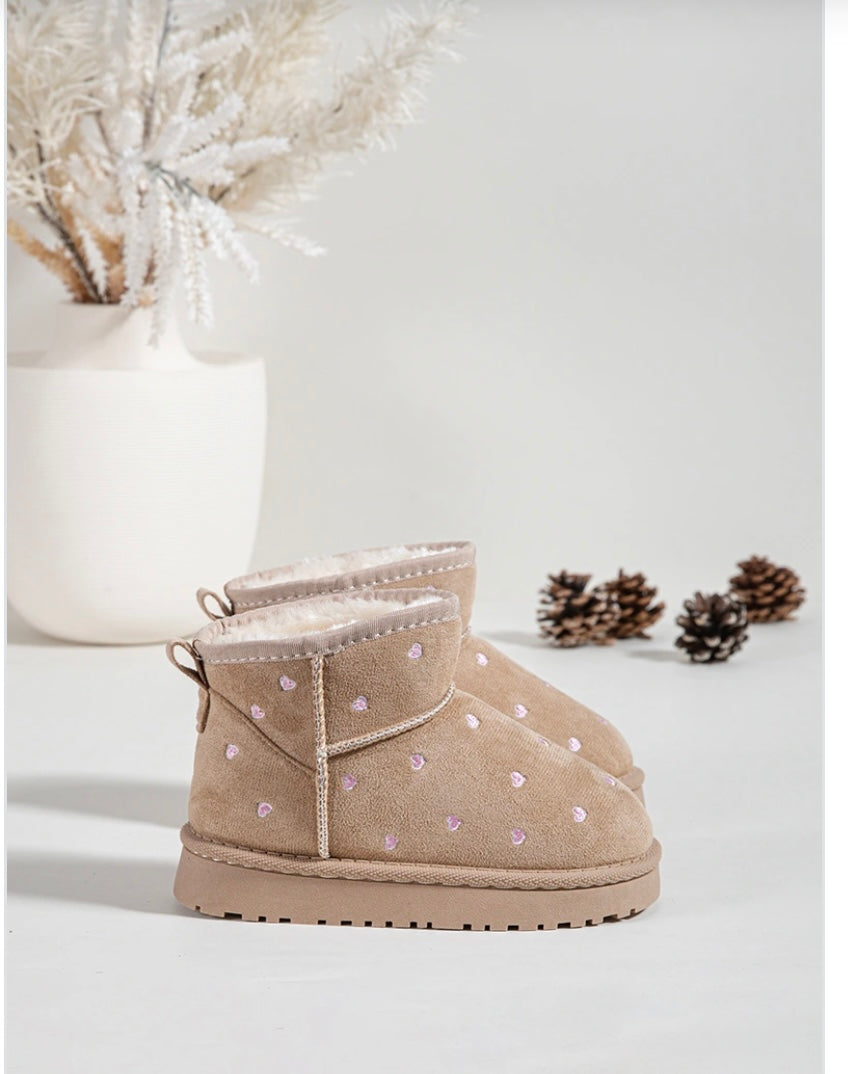 Bottines à cœur beige